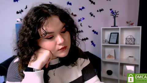 Lina online show from December 15, 10:39 am