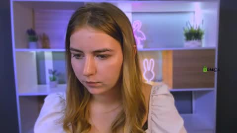 lina_moone online show from April 25, 1:41 pm