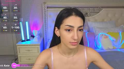 Lina Robbins  online show from March 19, 12:38 am