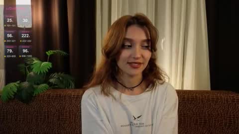 Lina online show from September 13, 8:55 pm