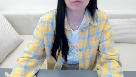 linabay2 online show from May 16, 6:43 am