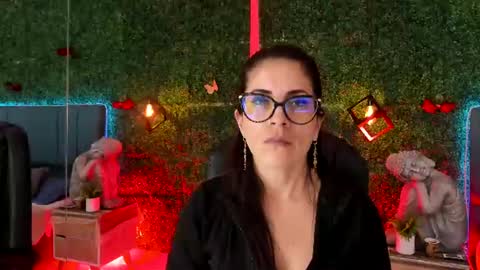 Lina  online show from June 30, 11:20 am
