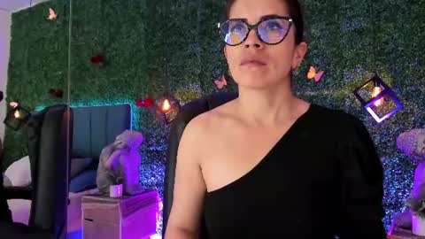 Lina  online show from June 27, 11:38 am