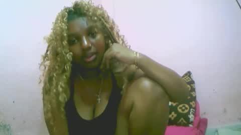 linah1123 online show from November 24, 10:25 am