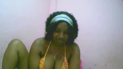 linah1123 online show from November 2, 4:51 pm