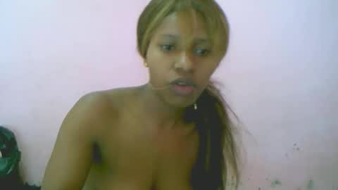 linah1123 online show from May 2, 6:52 am