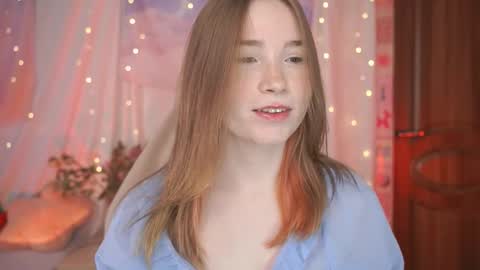 Lina online show from February 24, 3:53 am