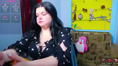 Lina online show from June 18, 6:19 am