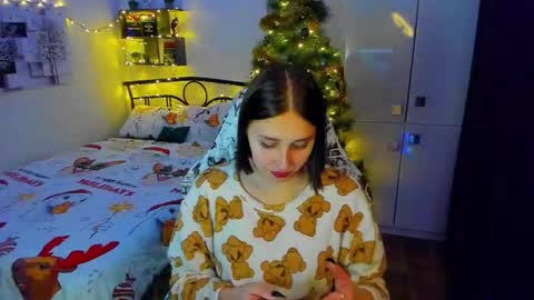 Lina online show from December 15, 10:17 pm