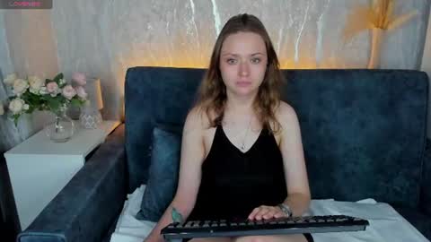 Linda  GMT2 Mon Tu Fri Sa Su  0300am-1000 am online show from July 7, 7:23 am