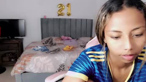 linda brown  online show from July 28, 12:48 pm