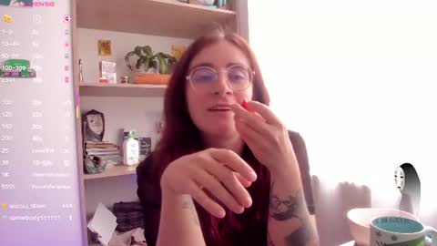 Giggles  online show from July 8, 5:27 pm