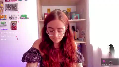Giggles  online show from July 15, 5:17 pm