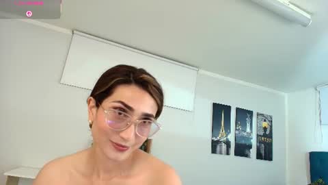 Maria Paula online show from June 12, 11:09 am