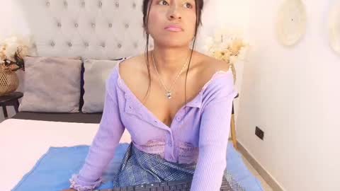 Linda Palmer  online show from March 5, 12:59 am