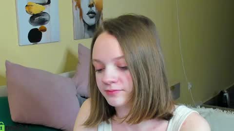 My real name is Olivia online show from April 5, 1:24 am