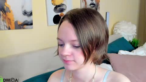 My real name is Olivia online show from May 9, 2:06 am