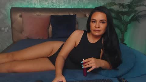 Linda online show from July 3, 4:17 am