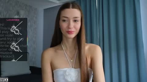 Lindsey online show from June 19, 9:32 pm