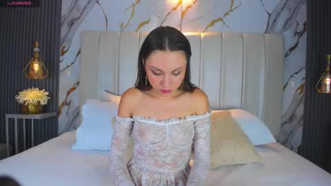 LINDA online show from December 3, 11:55 am