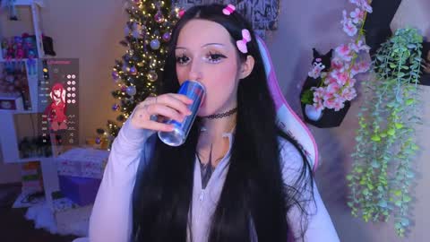 Lina online show from December 31, 12:25 pm