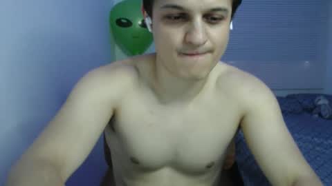 Lion Cluess online show from November 15, 8:43 pm