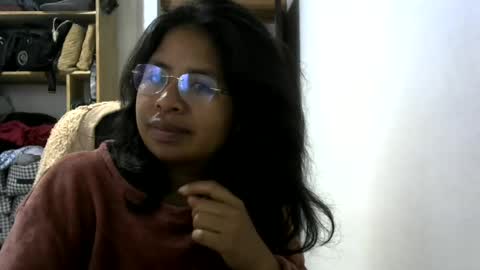 liora online show from July 27, 4:21 am
