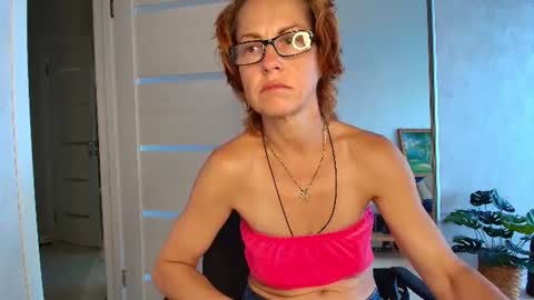 Liora Weiss online show from July 16, 9:56 am