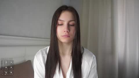 Amelia online show from August 5, 3:25 am