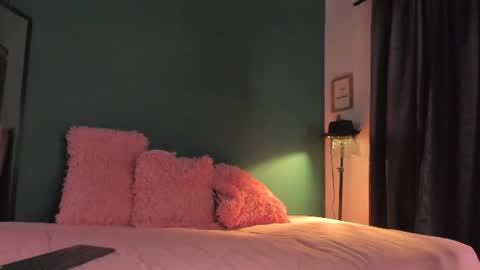 liry online show from July 7, 8:13 pm