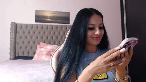 Lisa online show from November 20, 9:01 pm