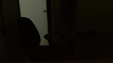 lisa_1011 online show from March 12, 8:29 am