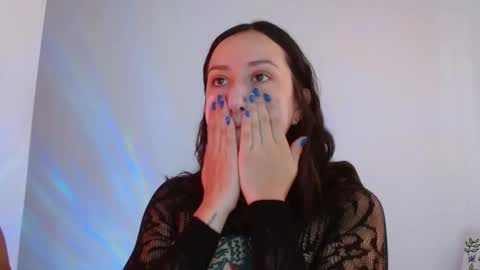 Lisa online show from January 7, 11:59 am