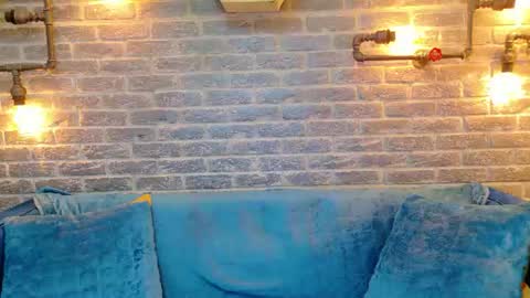 Lisa Caprice online show from July 24, 5:04 am