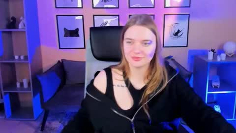 Lisa online show from November 6, 2:58 am