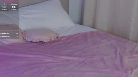 Snapshot of lisa_moons chatting on December 5, 6:06 pm lisa_moons online show from December 5, 6:06 pm