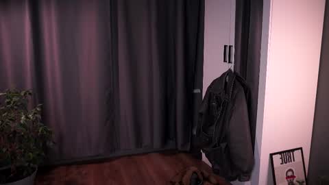 Elisabeth or Lisa online show from November 11, 8:11 pm