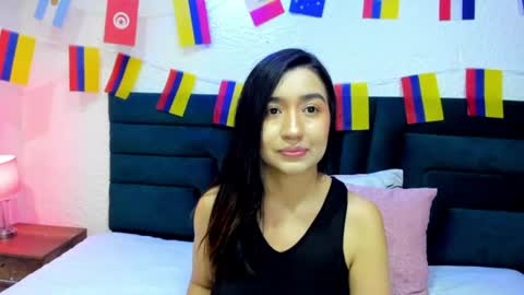 lisa white  online show from July 3, 9:08 pm