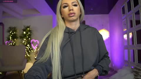 onlyfans-lisaakira instagram-lisaakira9  twitter-lisaakira4 online show from January 8, 7:14 am