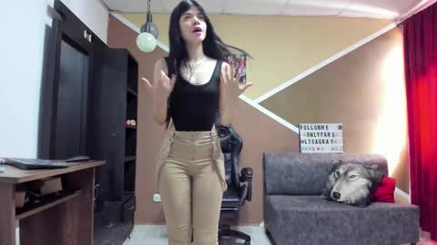 Lisa Gray Independent Model online show from March 19, 7:52 pm