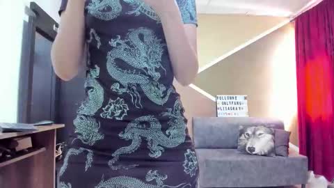 Lisa Gray Independent Model online show from March 13, 7:50 pm