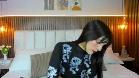 lisa online show from April 23, 12:02 pm