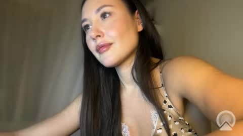 lisandriaaa online show from June 3, 8:03 pm