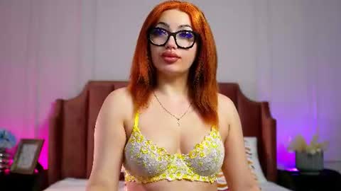  Lisa  online show from August 3, 4:25 am