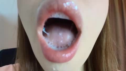 Lisbet online show from March 9, 10:14 pm