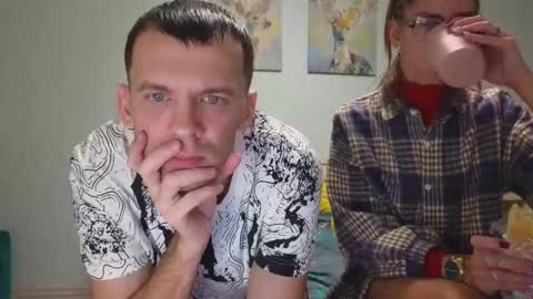 Snapshot of lisi4ka_basik33 chatting on February 14, 6:19 pm Kris Maks online show from February 14, 6:19 pm