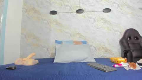 Lisa online show from February 6, 3:06 am