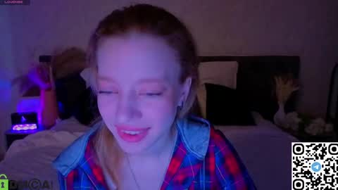 Lissa online show from April 27, 1:36 am