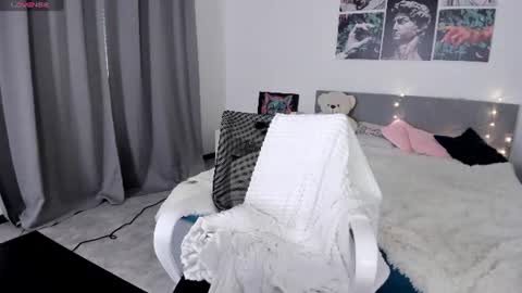 lissameoww online show from July 7, 6:47 am