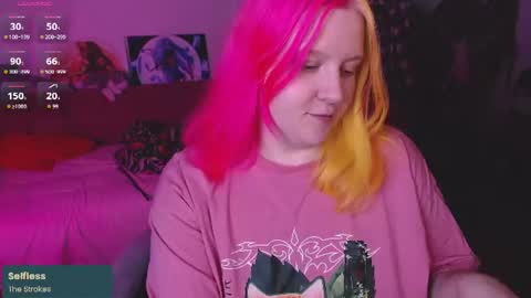 Lissa online show from June 11, 3:32 pm